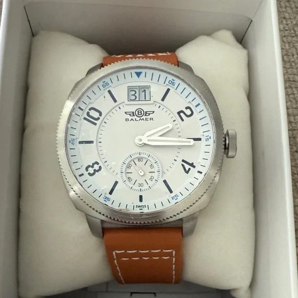 Men's Watch with White Dial and Brown Leather Strap. NWOT - Picture 1 of 2